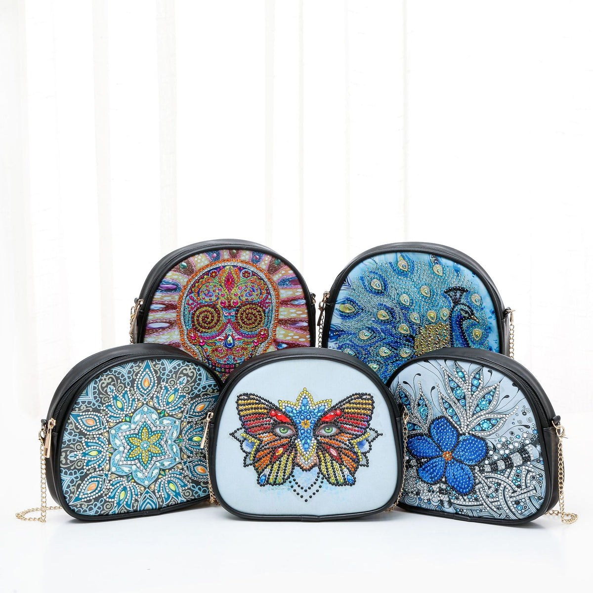 One-Shoulder Handmade Peacock Mandala Diamond Satchel