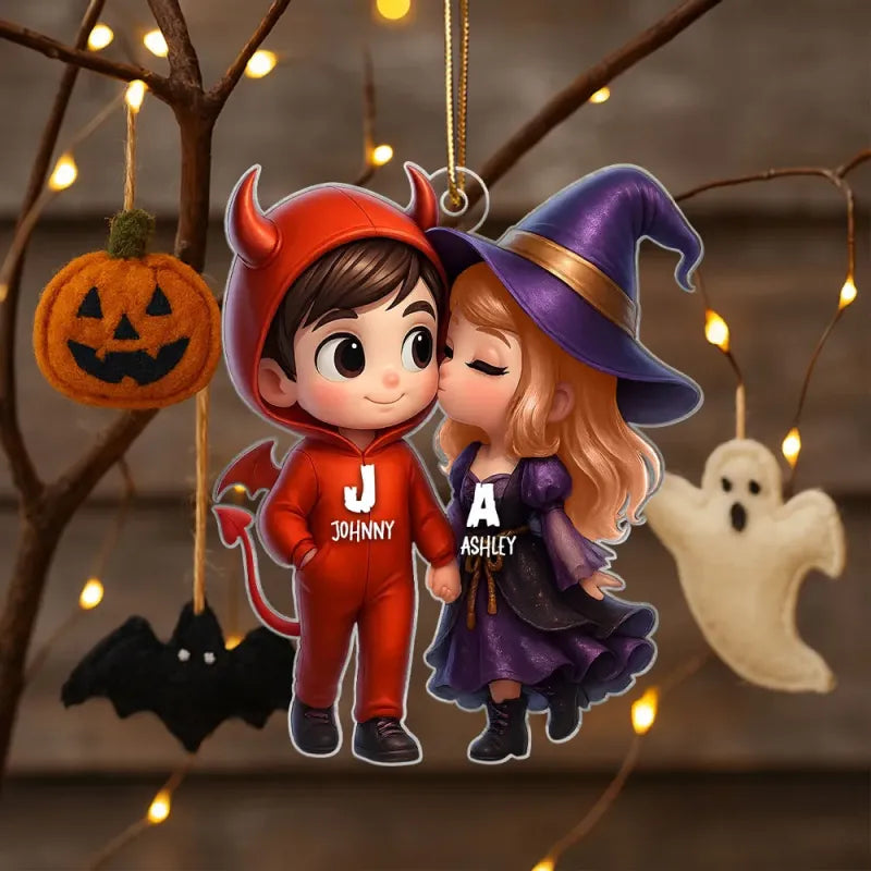 Personalized Name Halloween Style Acrylic Car Hanger Cute Couple Kissing Moment Halloween Gift for Boyfriend & Girlfriend